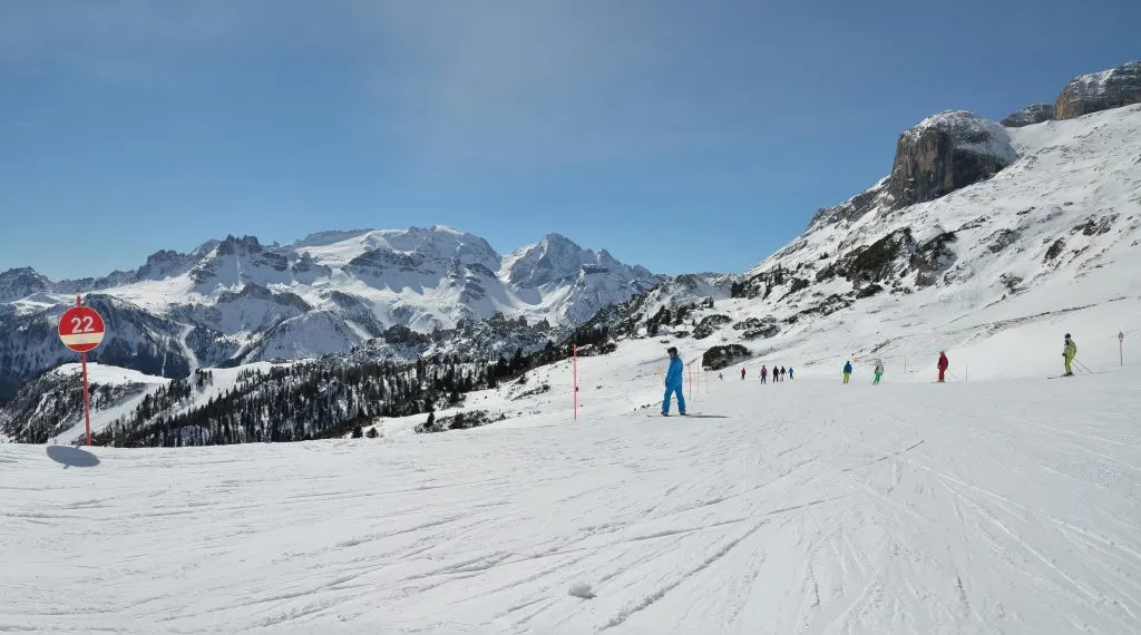 Skiing in alta badia